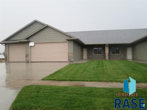 3806 E Vendavel St Street, Sioux Falls, SD, 57108 | Card Image