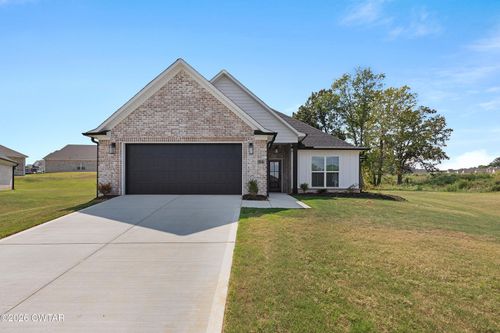 84 Easington Cv, Jackson, TN, 38305-3350 | Card Image
