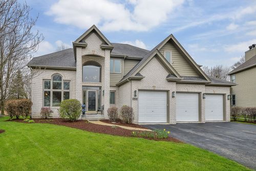 640 Kendridge Ct, Aurora, IL, 60502-9029 | Card Image