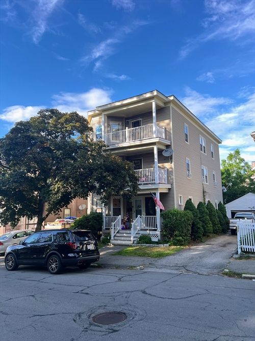 3-179-181 Grove St, Haverhill, MA, 01832-4770 | Card Image