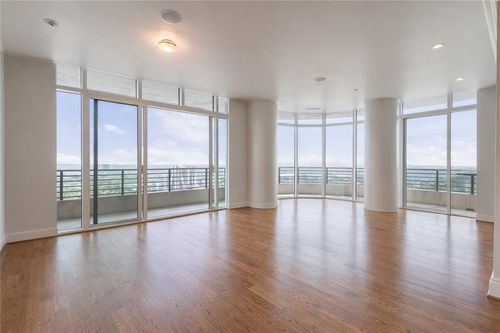 apt-29s-750 Park Ave Ne, Atlanta, GA, 30326-3271 | Card Image