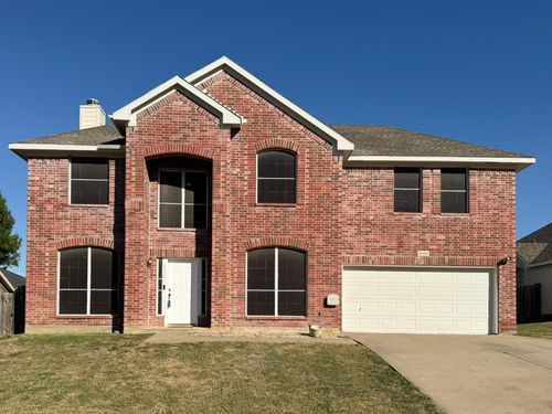 4450 Malvern Hill Rd, Grand Prairie, TX, 75052-1675 | Card Image