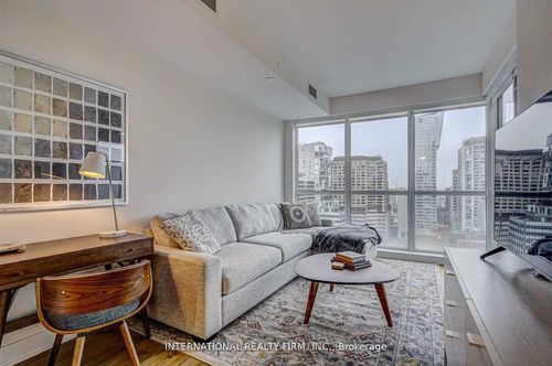 1903-88 Cumberland St, Toronto, ON, M5R0C8 | Card Image