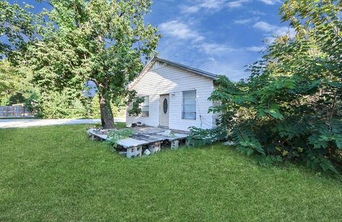 425 Genoa Red Bluff Rd, Houston, TX, 77034-4002 | Card Image