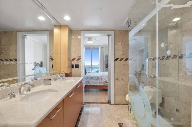 APT-4808 - 50 Biscayne Blvd, Condo with 2 bedrooms, 2 bathrooms and null parking in Miami FL | Image 26