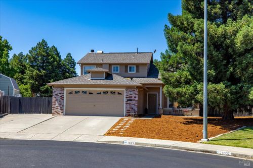 1013 Flint Ct, Vacaville, CA, 95687-7832 | Card Image