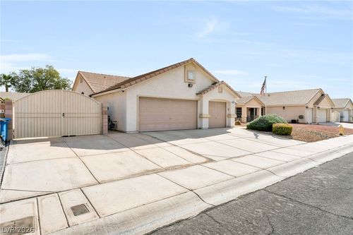 2820 Jeffery Pines Street, Las Vegas, NV, 89108 | Card Image