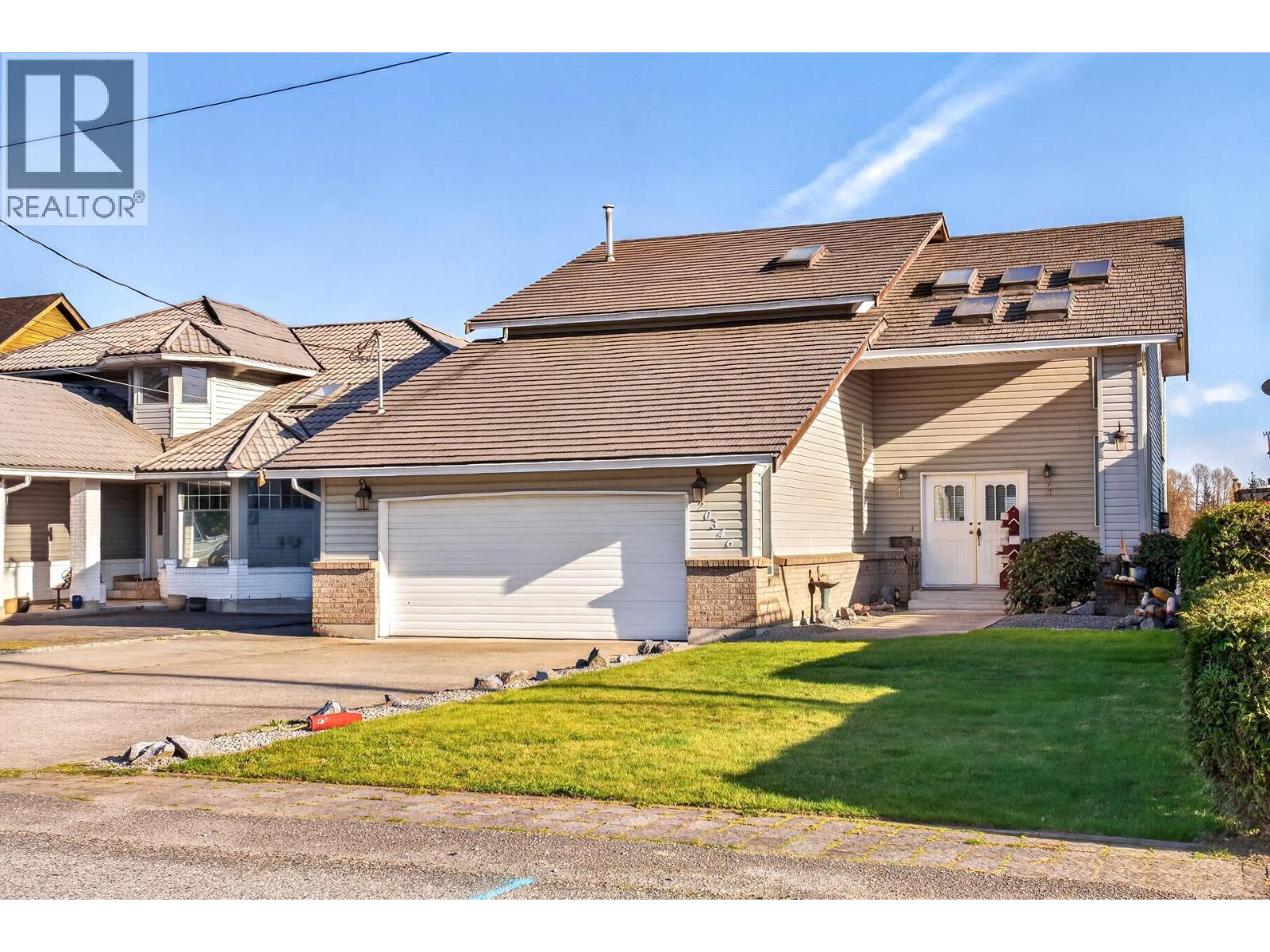Residential in Maple Ridge