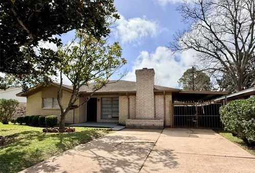 7301 Cardinal Cir, Texas City, TX, 77591-3645 | Card Image