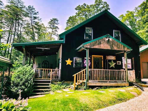 10219 Brownstown Rd, Henryville, IN, 47126-9174 | Card Image