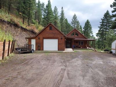 View of log home | Image 1