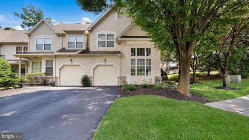 114 Green Valley Cir, DRESHER, PA, 19025-1515 | Card Image