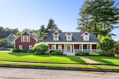 4 Friars Ln, Lynnfield, MA, 01940-2210 | Card Image