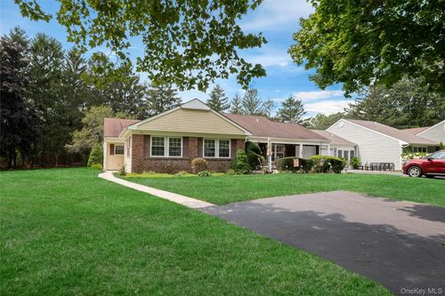 62 Hearthside Dr, Mount Sinai, NY, 11766-2609 | Card Image