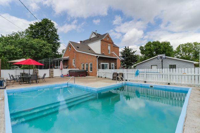 101 S Oak St, House other with 4 bedrooms, 2 bathrooms and 2 parking in Lexington IL | Image 35