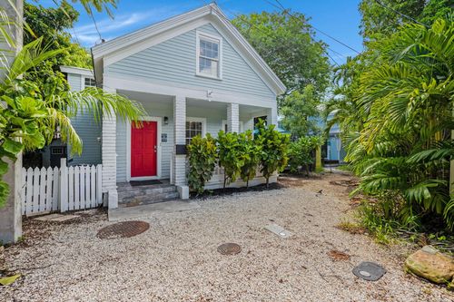 718 Bakers Ln, Key West, FL, 33040-6819 | Card Image