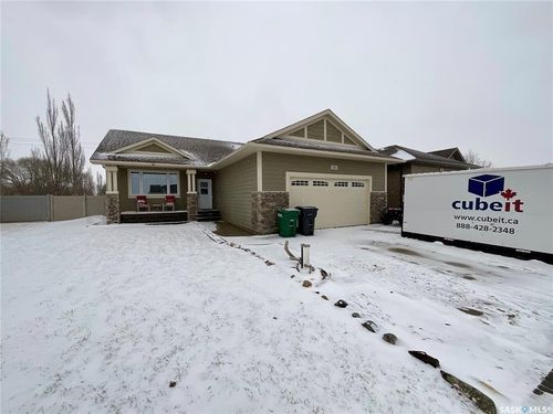 drive-205 Willow Ridge Drive, Pilot Butte, SK, S0G3Z0 | Card Image