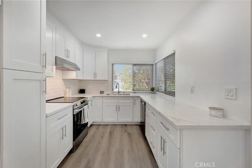 unit-b-6672 Sun Dr, Huntington Beach, CA, 92647-5227 | Card Image