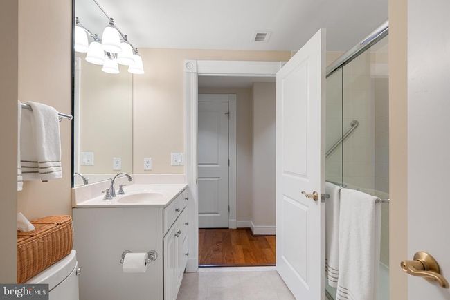 UNIT-607 - 5 Park Pl, Condo with 2 bedrooms, 2 bathrooms and null parking in ANNAPOLIS MD | Image 15