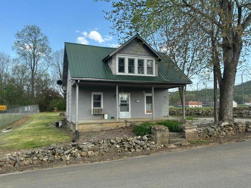 65 Cave St, Monticello, KY, 42633-2752 | Card Image
