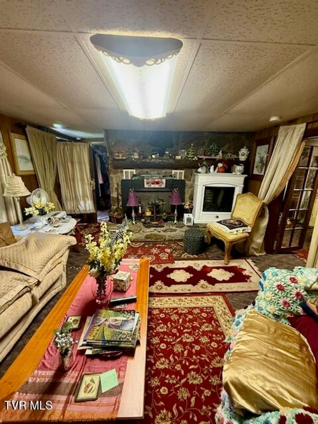 123 Mcmahan Gibbs Rd, House other with 2 bedrooms, 2 bathrooms and null parking in Roan Mountain TN | Image 53