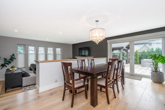 5861 Kilkee Drive, House other with 3 bedrooms, 3 bathrooms and 14 parking in Surrey BC | Image 9