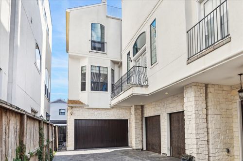 4715 Jackson St, Houston, TX, 77004-5037 | Card Image