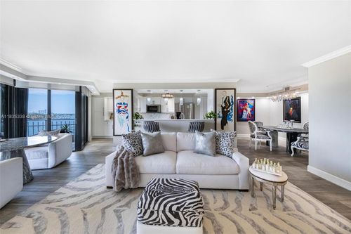 apt-1507-4000 Towerside Ter, Miami, FL, 33138-2239 | Card Image