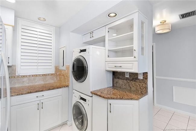 APT-1604 - 9900 S Ocean Dr, Condo with 2 bedrooms, 2 bathrooms and null parking in Jensen Beach FL | Image 12