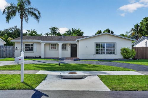 18569 Sw 89th Pl, Cutler Bay, FL, 33157 | Card Image