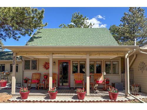 820 Riverside Dr, Estes Park, CO, 80517-8027 | Card Image
