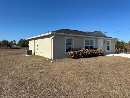 7065 Berwick Cir, LABELLE, FL, 33935-5894 | Card Image