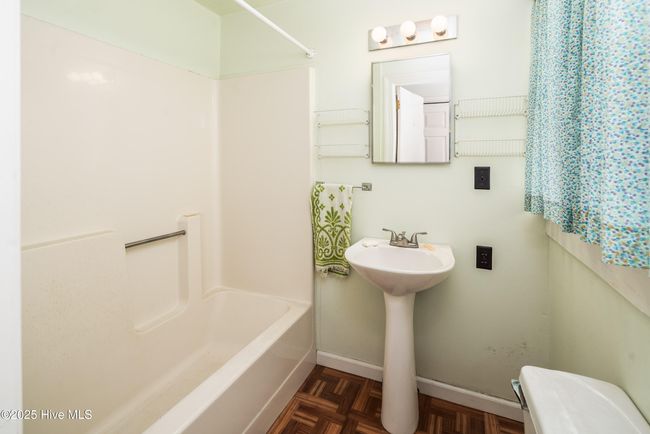 3775 Grifton Hugo Rd, House other with 5 bedrooms, 2 bathrooms and 2 parking in Grifton NC | Image 13