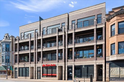 3-1426 W Irving Park Rd, Chicago, IL, 60613-5699 | Card Image