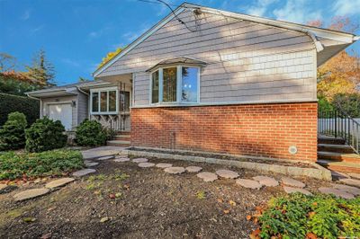 21 Old Northport Road, House other with 3 bedrooms, 1 bathrooms and null parking in Huntington NY | Image 2