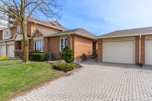 19-5150 Dorchester Rd, Niagara Falls, ON, L2E7H2 | Card Image