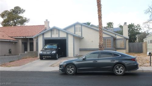 7253 Abbeyville Dr, Las Vegas, NV, 89119-4532 | Card Image