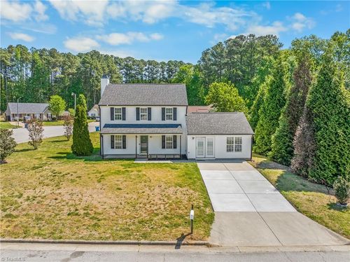 1801 Antler Ct, Greensboro, NC, 27406-8587 | Card Image