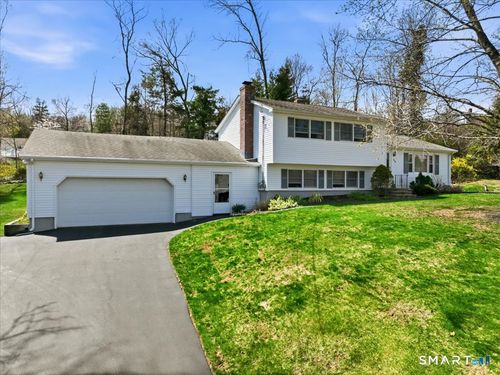 45 Brookwood Dr, Branford, CT, 06405-2301 | Card Image
