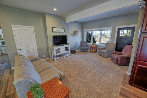 15085 Cutler Rd, Portland, MI, 48875-9314 | Card Image