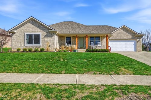 2510 Oak Dr, Clayton, IN, 46118-8985 | Card Image