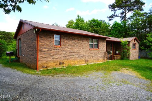 412 Jimtown Rd, Newport, TN, 37821-5267 | Card Image