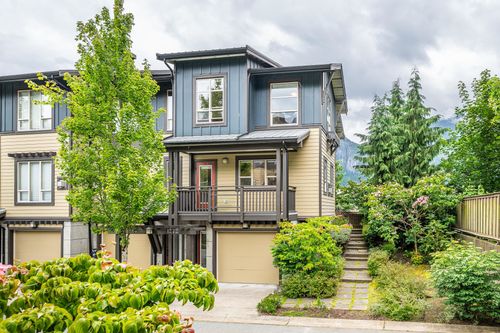 1272 Stonemount Pl, Squamish, BC, V8B0R8 | Card Image