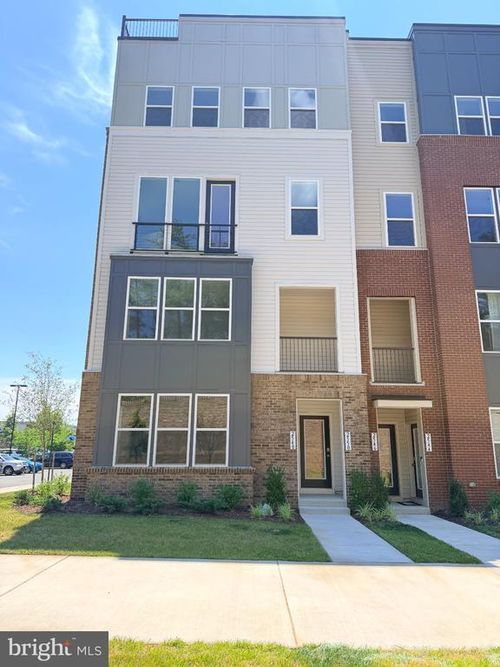 2548 Neabsco Common Pl, WOODBRIDGE, VA, 22191-4154 | Card Image