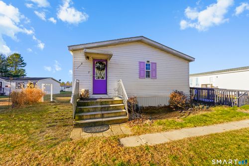 7 Jessie Ln, North Windham, CT, 06256-1067 | Card Image