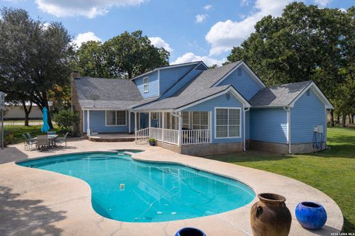 59 Segner Rd, Fredericksburg, TX, 78624-6760 | Card Image