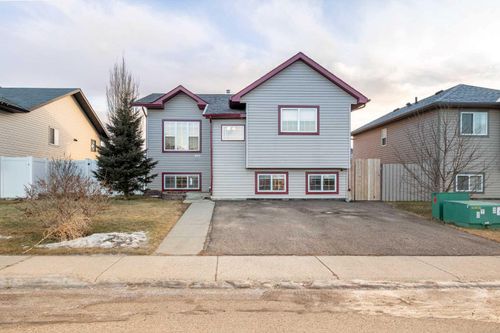 263 Upland Ave, Brooks, AB, T1R1K1 | Card Image