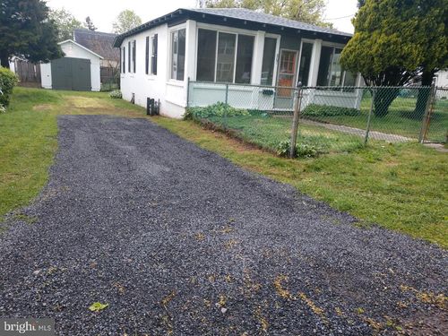 807 Merlin St, BRISTOL, PA, 19007-6405 | Card Image