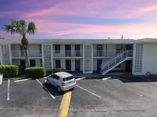 7c-809 Hummingbird Way, North Palm Beach, FL, 33408-5103 | Card Image