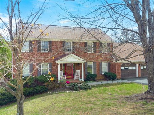 716 Debra Ln, Salem, VA, 24153-6672 | Card Image